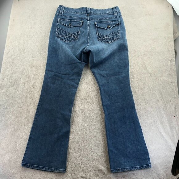 Vintage Lee Womens Jeans Size 32 Measured Blue Denim Bootcut Leg Classic Casual - Picture 12 of 12